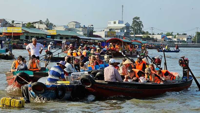 4 Day's Mekong Delta With Tra Su Forest Exit Phnom Penh - The transportation mix: why it matters for comfort and photos