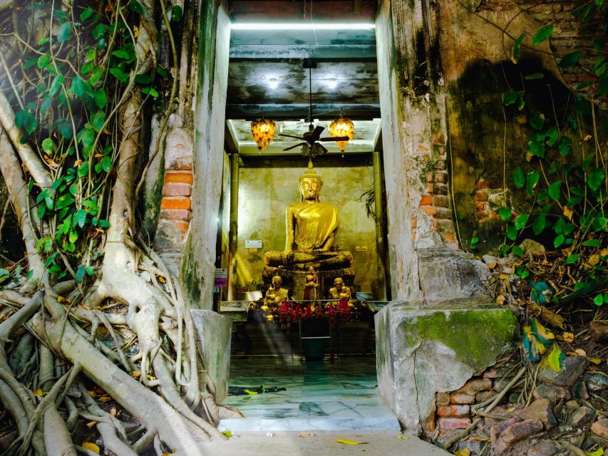 Bangkok: Maeklong Railway & Amphawa Floating Market Day Trip - Price and value: what $49 really covers