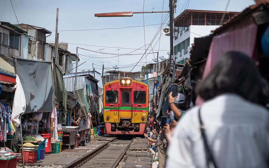 Bangkok: Maeklong Railway Market and Amphawa Floating Market - Key moments that make this tour worth your time