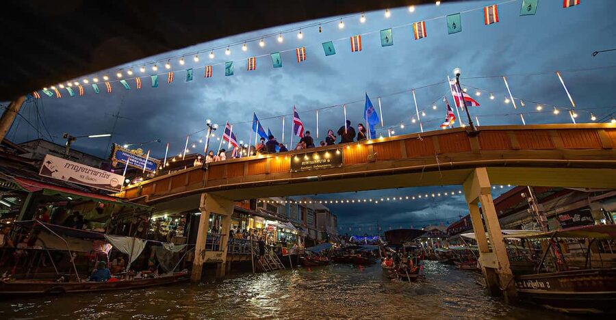 Bangkok: Maeklong Railway Market and Amphawa Floating Market - Value check: is $48 really fair for this much included time?