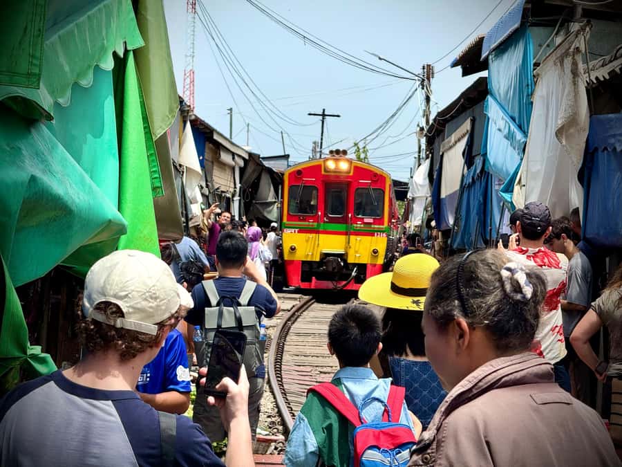 Bangkok: Private Floating Market and Train Market Experience - Quick hits that make this tour worth your time