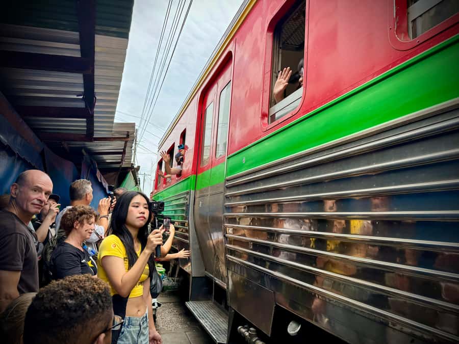 Bangkok: Private Floating Market and Train Market Experience - Heat, Cash, and Small Packing Moves That Save the Day