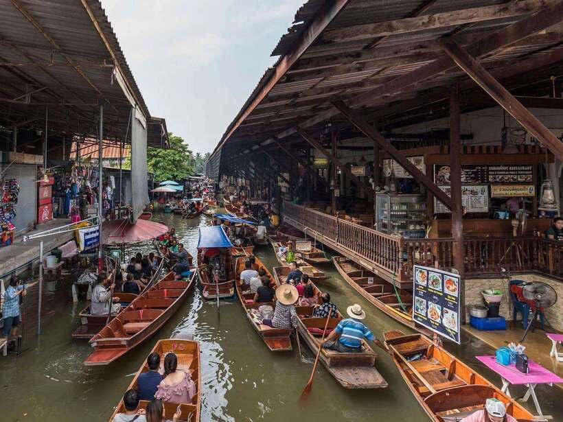 Bangkok: Railway and Floating Market Tour with Dragon Temple - How the timing and transport really work (and why it matters)
