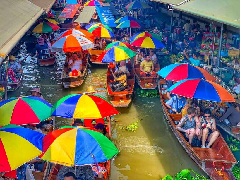 Bangkok: Train Market & Floating Market with Boat Ride - The guide makes or breaks the day