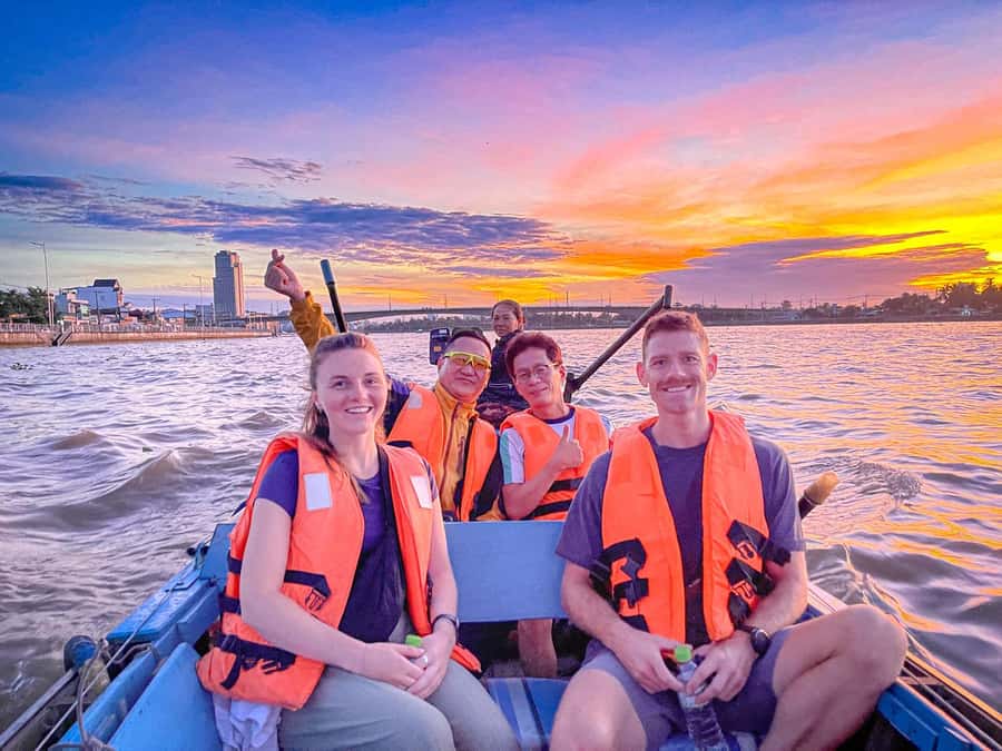 Can Tho: A Real Mekong Tour, Floating Market, Cacao & Life's - Five AM in Cần Thơ: Why the early start feels worth it