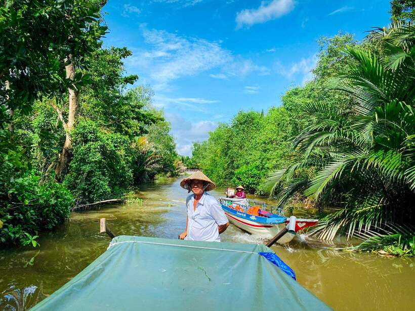 Can Tho: Explore Mekong, Floating Market, Cacao & Local Life - Fish & farmer market: see the trading before it becomes a photo spot