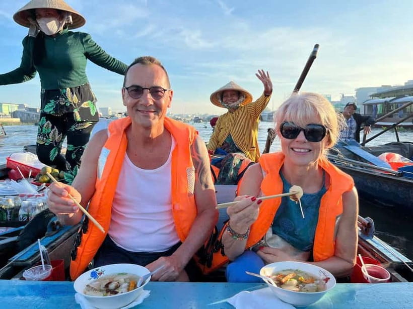 Can Tho: Floating Market, Cacao & Canals with French Guide - Breakfast on the River: What’s Included and Why It Works