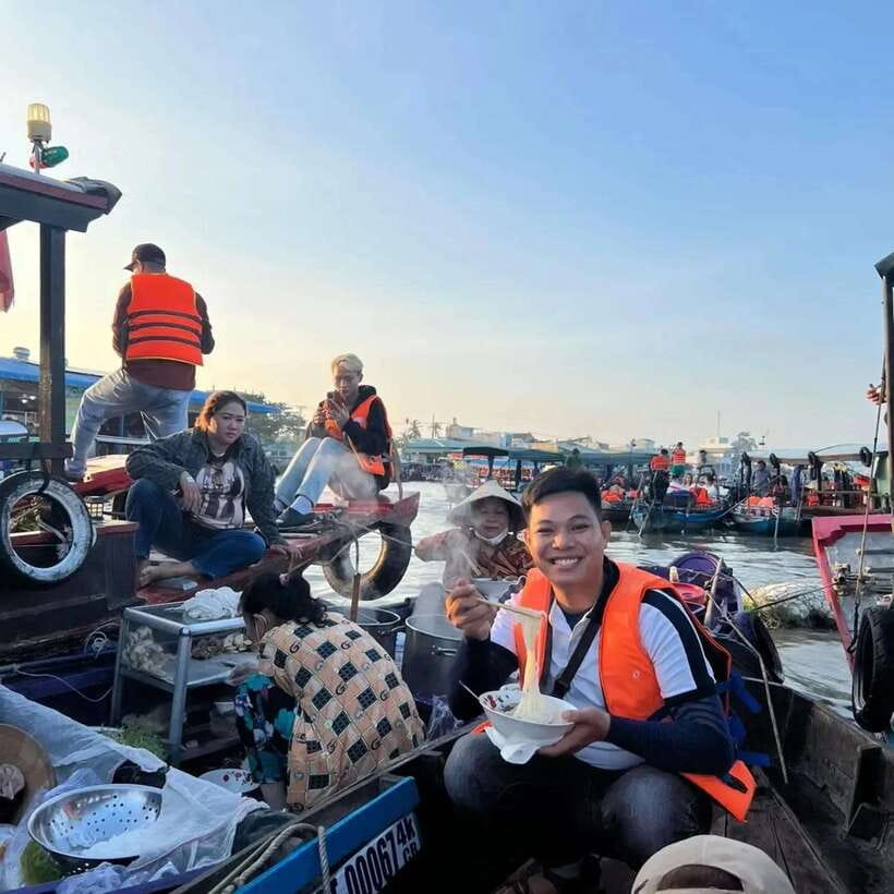 Can Tho: Floating Market & Lung Ngoc Hoang Nature Reserve - Cai Rang Floating Market at Sunrise: Why This Morning Matters