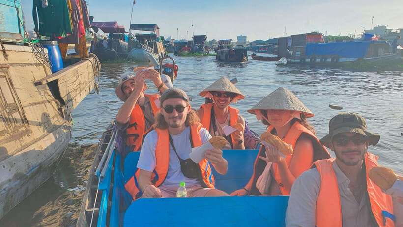 Can Tho: Floating Market & Mekong's Legacy( About 6 Pax) - Getting ready: meeting point, what to bring, and how to confirm