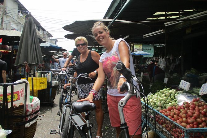 Countryside Bangkok and a Local Floating Market Tour by Bicycle Including Lunch - Why This Bicycle-and-Floating-Market Day Feels More Like Local Life