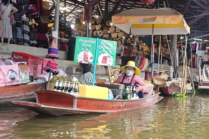 Damnoen Saduak Famous Floating Market and Mea Klong Railway Tour - Coconut sugar farm: more than a photo stop