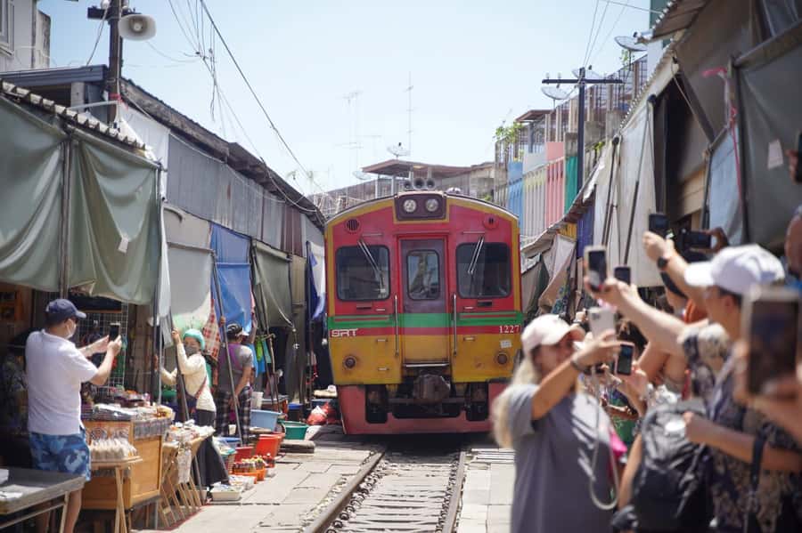 From Bangkok: Floating Market and Ayutthaya Guided Day Tour - Price and value: why $87 can work for the right traveler