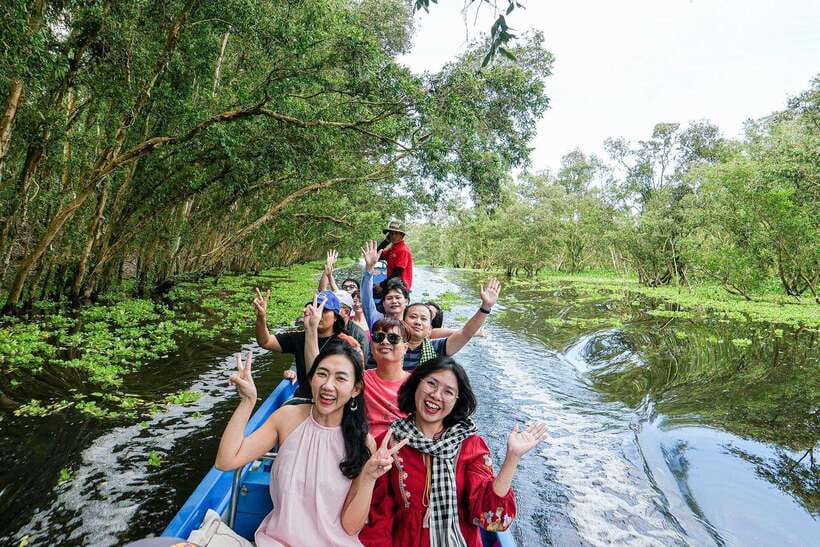 From HCM: Tour 2 day Mekong Can Tho Cai Rang Floating Market - Truc Lam Phuong Nam Zen Monastery: culture with better breathing room