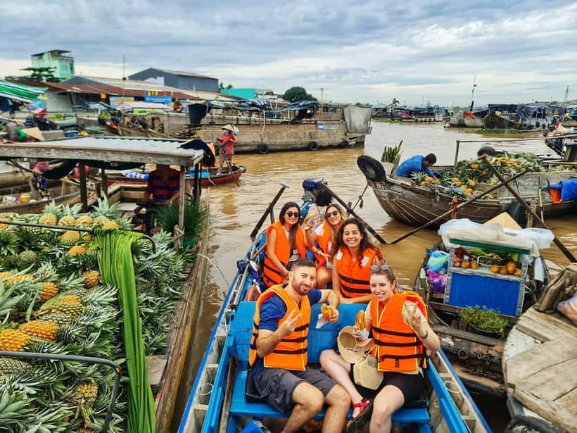 Ho Chi Minh: Group Cai Rang Floating Market 1 Day Tour - Hu Tieu and rice vermicelli: learning how the texture gets made