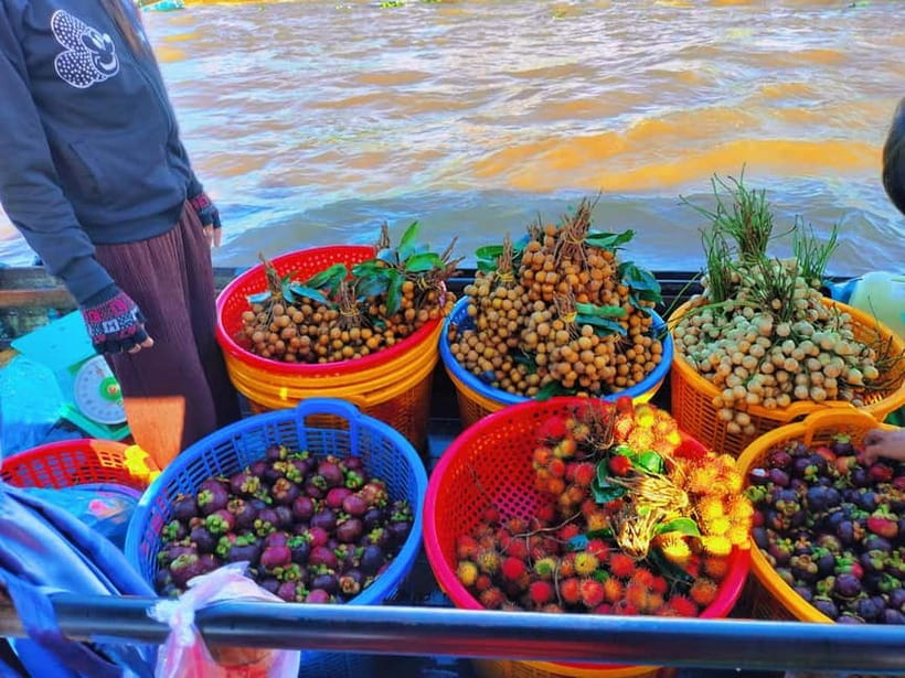 Ho Chi Minh: Group Cai Rang Floating Market 1 Day Tour - Son islet: floating fish farm and koi foot massage
