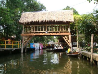Longtail Boat Adventure to the Local Weekend Floating Market - Getting There: Wutthakat BTS to the Yellow Bridge