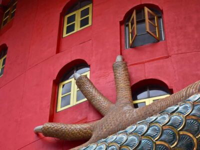 The Souls BKK: Floating Market, Dragon Temple, Na Satta Park - Getting to CentralWorld without stress (and why the meeting point helps)