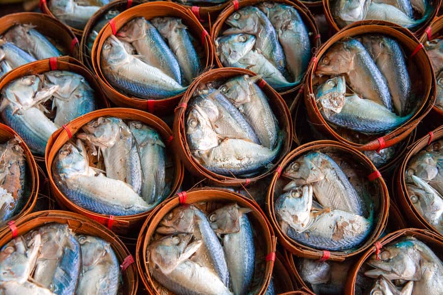 Weekend Amphawa Floating Market & Train Market Private Tour - Key Things to Know Before You Go